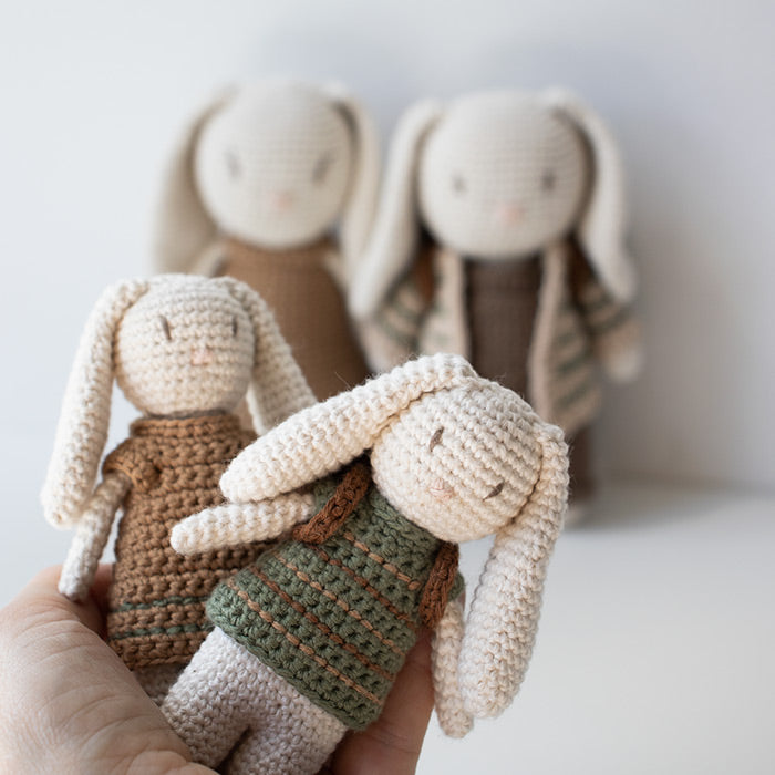 Giga Mr. & Mrs. Bunny - Crochet Kit
