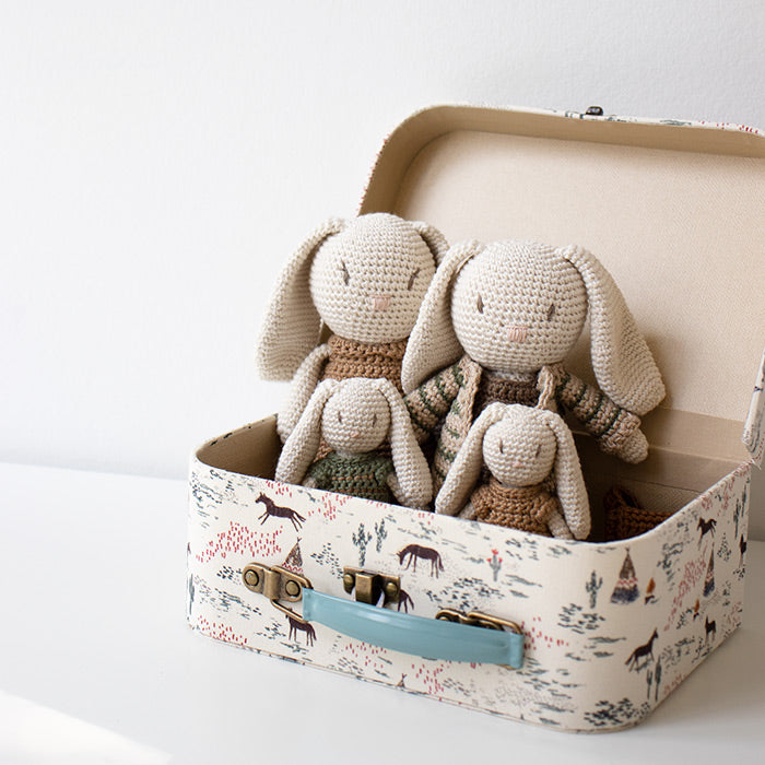 Giga Mr & Mrs Bunny - Crochet kit