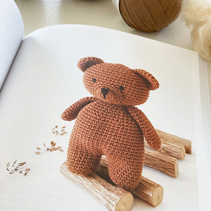 Corcheted Cuddle Toys - Crochet Kit