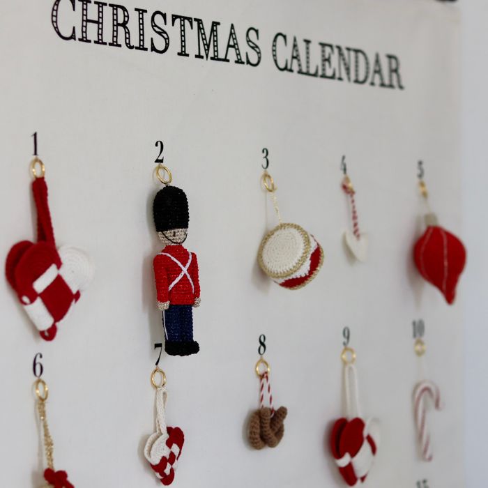 24 Calendar Gifts, Traditional - Crochetkit