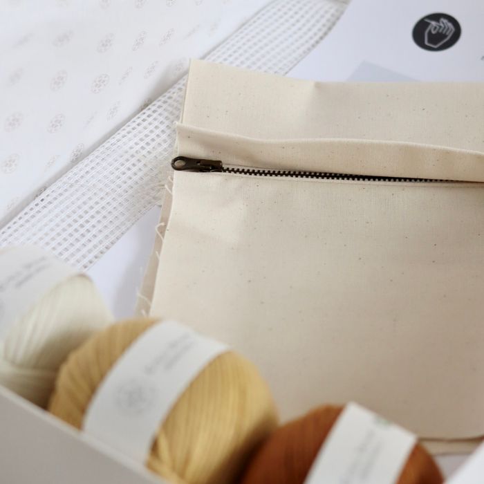 Kubus - Embroidery Kit