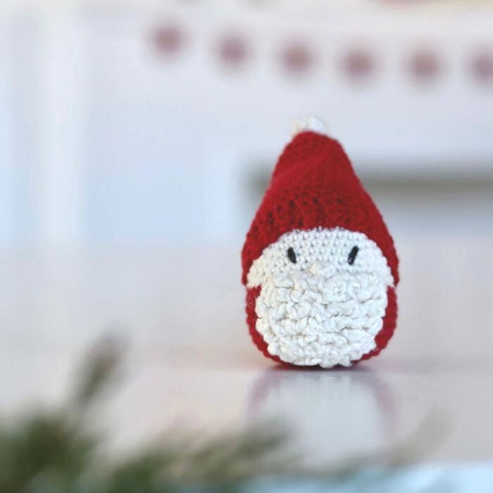 Mini Christmas Figurines - Crochet kit