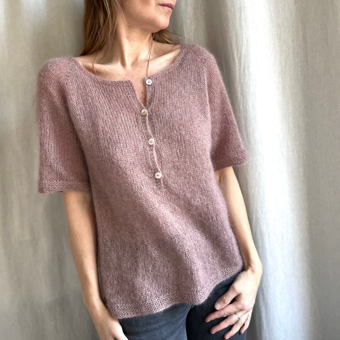 Nigrum Tee Placket by Refined Knitwear - Yarn Kit