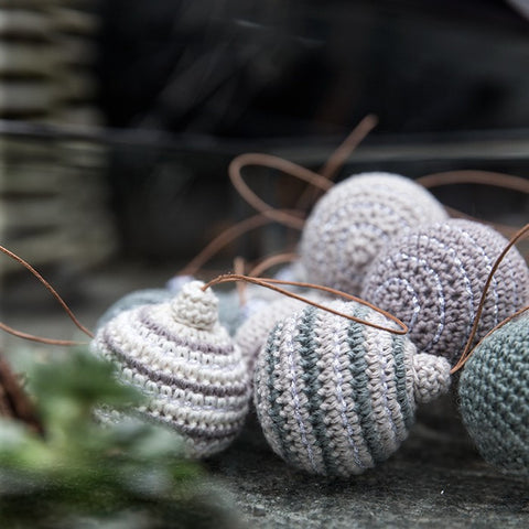 Mini Christmas Ornaments - Crochet pattern