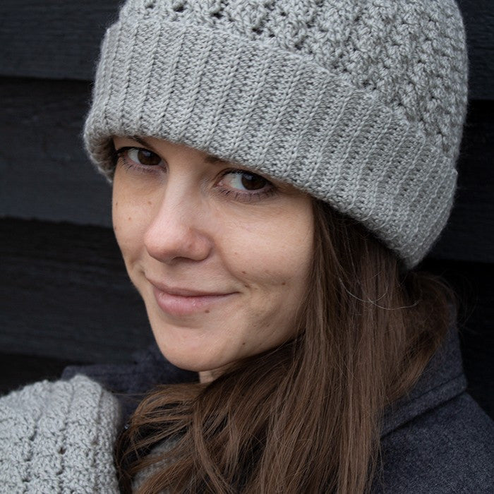 Cable Mittens - Crochet Pattern