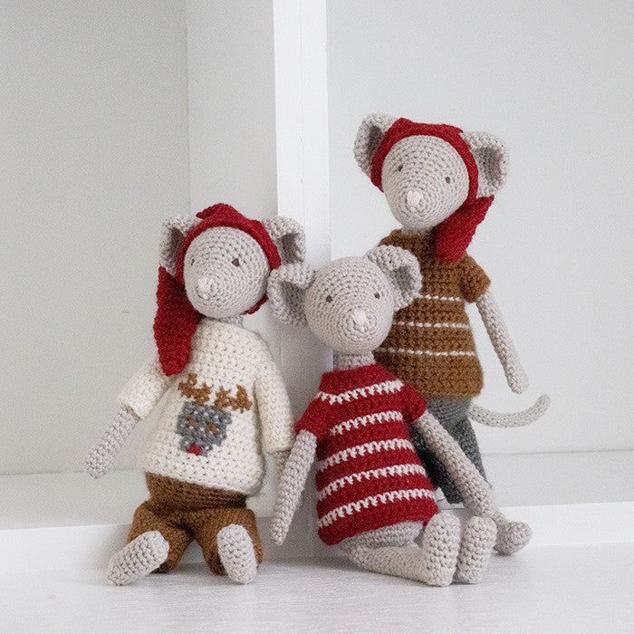 Mr & Mrs Mouse - 6 mini mice - Crochet kit