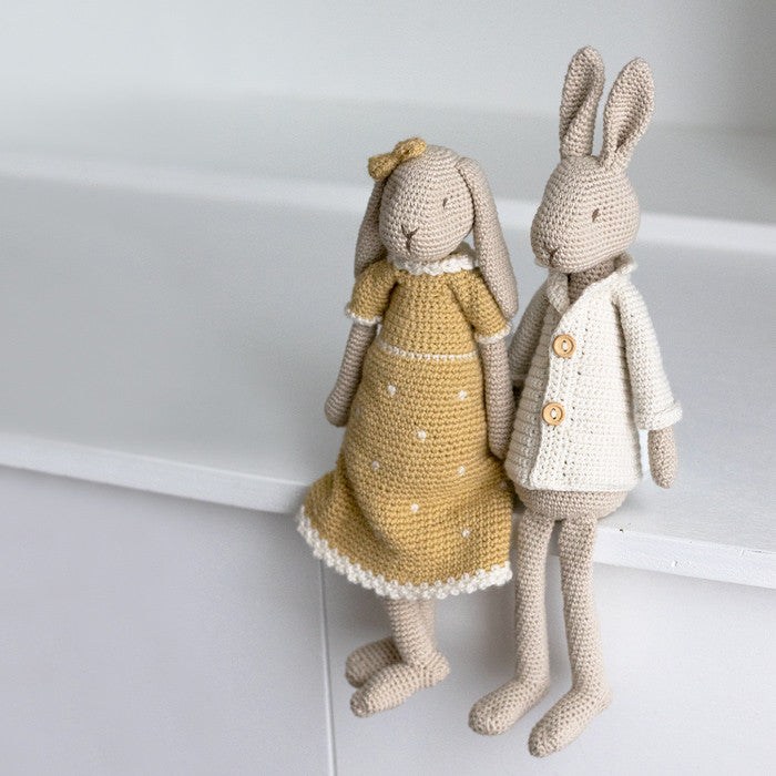 Mr & Mrs Bunny - Crochet kit