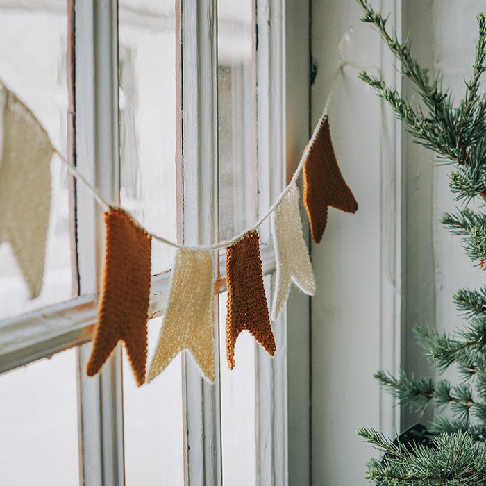 Strikket julepynt - Knitted Christmas decorations