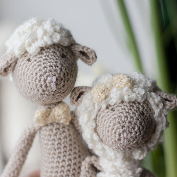 The Sheep Family, Small - Crochet kit