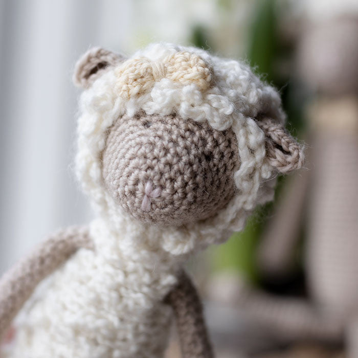 The Sheep Family, Small - Crochet kit