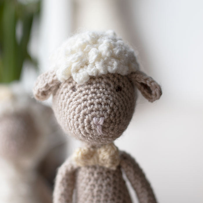 The Sheep Family, Big - Crochet kit