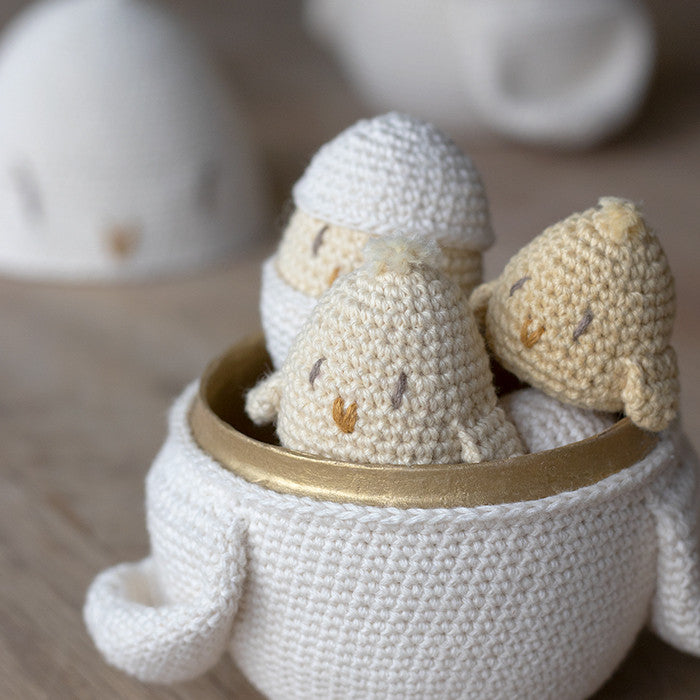 Two-piece egg, The Chicken family - Crochet kit