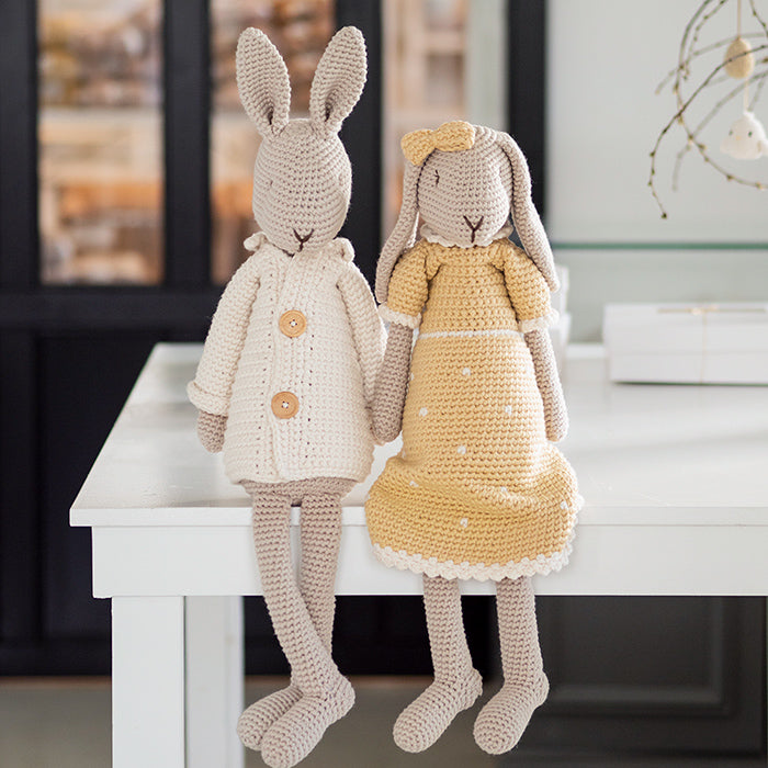 Giga Mrs Bunny - Crochet kit